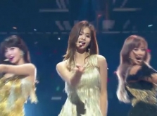 3 mẩu của Twice thành công nhất khi chuyển concept sexy