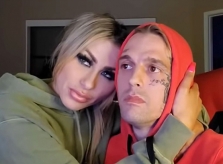 Aaron Carter đính hôn