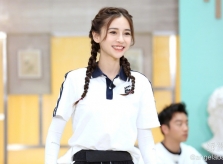 Angelababy thắng kiện vụ bị đồn ngoại tình với Đặng Luân