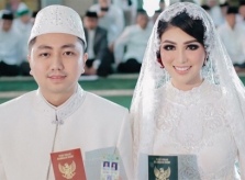 'Hoa hậu đẹp nhất thế giới 2016' cưới con chính trị gia Indonesia