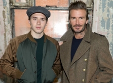 Gu thời trang 'ông chú' của con trai David Beckham