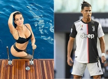 Bạn gái đăng ảnh hot, C. Ronaldo lập loạt kỷ lục