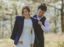 Đinh Tiến Đạt khoe ảnh bên cô dâu: 'Giấu kỹ lắm rồi mà vẫn bị lộ'