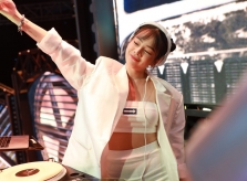 DJ Mie: 'Tôi phải đặt may vest để quay Rap Việt'