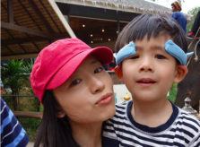 Đổng Khiết thấy tội lỗi nếu đi biền biệt hai tháng không gặp con