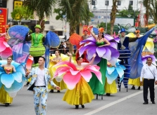 Lễ hội Du lịch Biển Sầm Sơn 2020 mở màn sôi động với Carnival đường phố rực rỡ