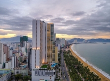 Du lịch Nha Trang: Chọn nghỉ dưỡng ở đảo hay khám phá đô thị náo nhiệt