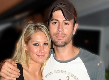 Enrique Iglesias và Anna Kournikova 17 năm hạnh phúc không màng hôn thú