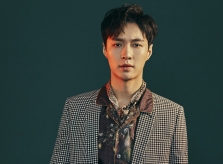 Album ra mắt thị trường Mỹ của Lay (EXO) bán chạy nhất trên Amazon