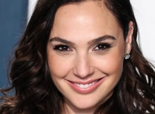 Gal Gadot đóng điệp viên