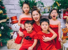 Gia đình Lý Hải và dàn sao Việt trang hoàng nhà đón Noel