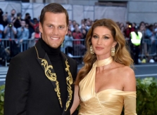 Gisele Bundchen từng suy sụp vì Tom Brady có con với tình cũ