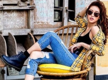 Hoa hậu Khánh Vân ít mặc sexy, chuộng trang phục khỏe khoắn và cá tính