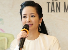 Hồng Nhung 'sập nguồn' vì chồng cũ đăng ảnh bạn gái mới