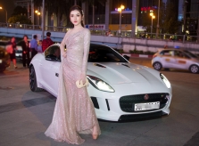 Huyền My đi xe 6 tỷ chạy show giám khảo