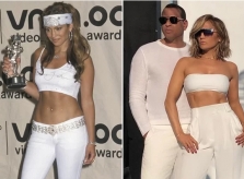 Jennifer Lopez tuổi 50 vẫn mặc như thời 30