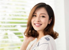 “Phát hờn” trước nhan sắc xinh đẹp của Jennifer Phạm dù mang bầu ở tháng thứ 7