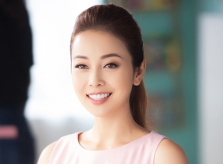 Jennifer Phạm trở lại công việc