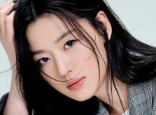 Sáu bí quyết 'đóng băng nhan sắc' của Jeon Ji Hyun
