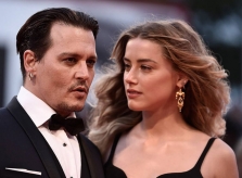 Johnny Depp kiện vợ cũ 50 triệu USD tội phỉ báng