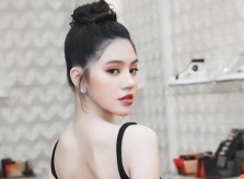 Hoa hậu 'con nhà giàu' Jolie Nguyễn có thân hình đẹp như tạc tượng nhờ đâu?
