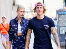 Xuất hiện cùng nhau, Justin Bieber và Hailey Baldwin ăn mặc thế nào?