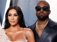 Kanye West từ chối nói chuyện với Kim