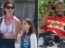 Katie Holmes đưa con gái du lịch Paris giữa tin đồn chia tay bạn trai