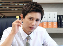Kim Min Jong bị 'ném đá' vì nghĩ chăm con là việc của phụ nữ'