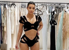 Kim Kardashian khoe đường cong khi thử đồ Mugler