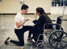 Khoảnh khắc Hồ Ngọc Hà bật khóc khi được Kim Lý cầu hôn