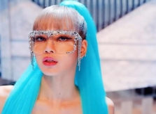 Cảm hứng đằng sau mẫu kính của Lisa (Black Pink)