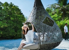 Lâm Tâm Như nghỉ dưỡng ở Maldives