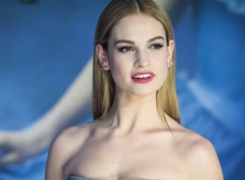 Lily James hủy show sau bê bối hôn người có vợ