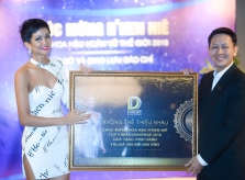 Hoa hậu Hoàn vũ Việt Nam H'Hen Niê: 'Kỳ tích không thể thiếu những bàn tay chung sức'