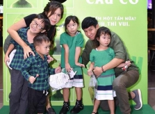 Lý Hải và bà xã 