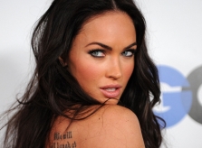 Megan Fox được tôn vinh là biểu tượng song tính