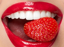 3 mẹo làm trắng răng tại nhà