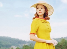 Minh Hằng trở thành “nàng thơ” mới của Nguyễn Hồng Thuận