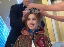 Miss Hong Kong: 'Ly rượu' đã nhạt