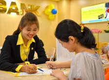 Nam A Bank giảm đến 2% lãi suất vay cho người dân miền Trung