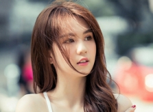 Ngọc Trinh mua đồng hồ mới giá hơn 160 triệu đồng