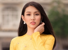 'Người đẹp nhân ái' Hoa hậu Việt Nam mặc áo dài đơn sắc
