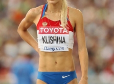 Người đẹp nhảy xa Nga từng nhận đề nghị làm gái gọi