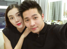 Người mẫu Lê Hà đính hôn với ông chủ chuỗi quán trà sữa