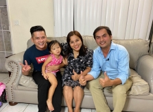 Đức Tiến thăm nhà Hoàng Anh ở Mỹ