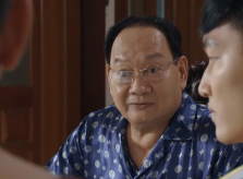 NSND Tiến Đạt: “Tôi nghĩ cần dành dụm “bản mặt” để khán giả không chán”