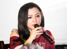 NSƯT Tố Nga: 'Nhiều người theo đuổi tôi sau ly hôn'