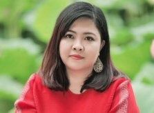 Tham vọng của NTK Việt Nam đầu tiên tham gia sàn diễn I Do Runway