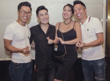 Phi Thanh Vân mặc mát mẻ dự sinh nhật ông bầu Quang Cường